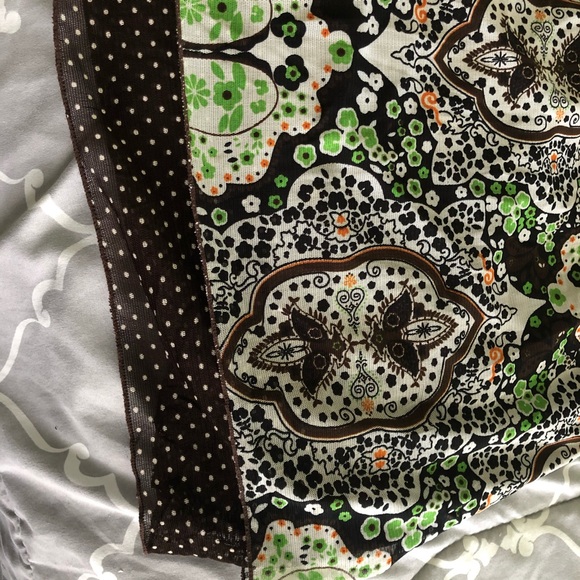 Top - Picture 2 of 4